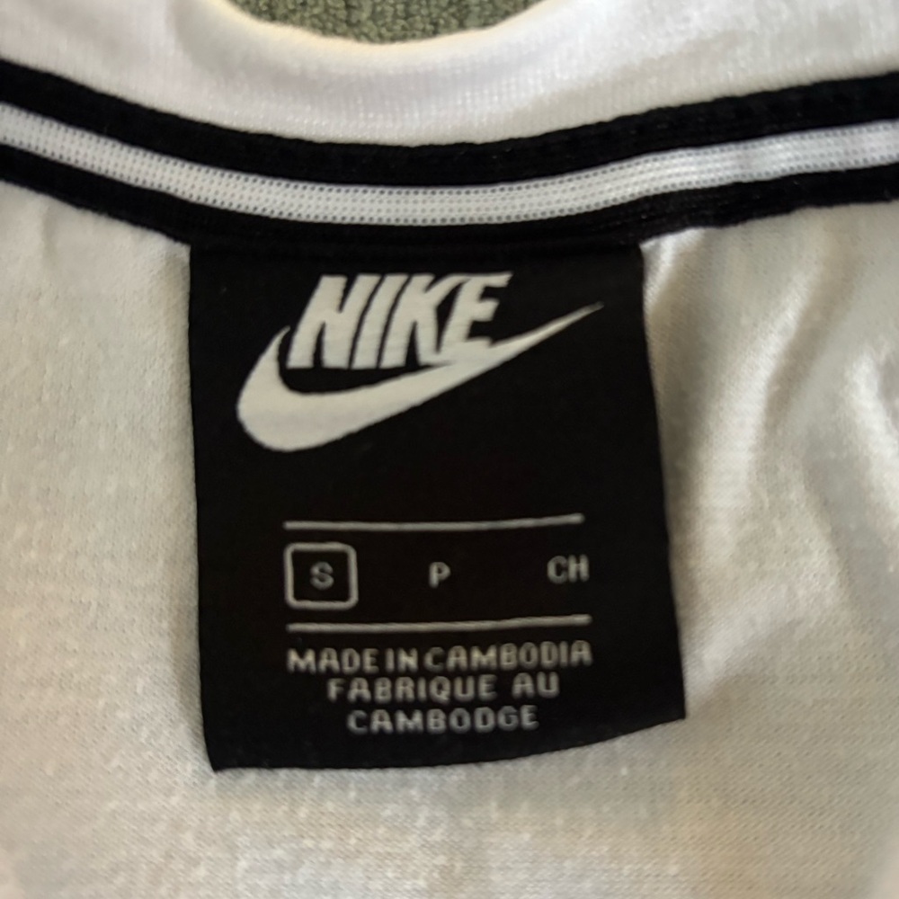 Nike Racerback Tank Top - Picture 6 of 7